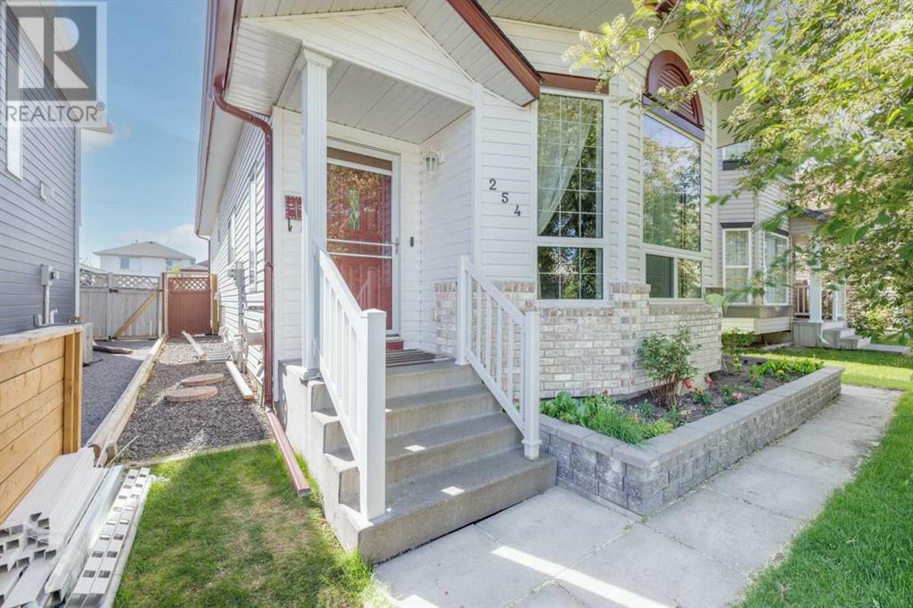 254 Coville Crescent NE, Calgary, Alberta