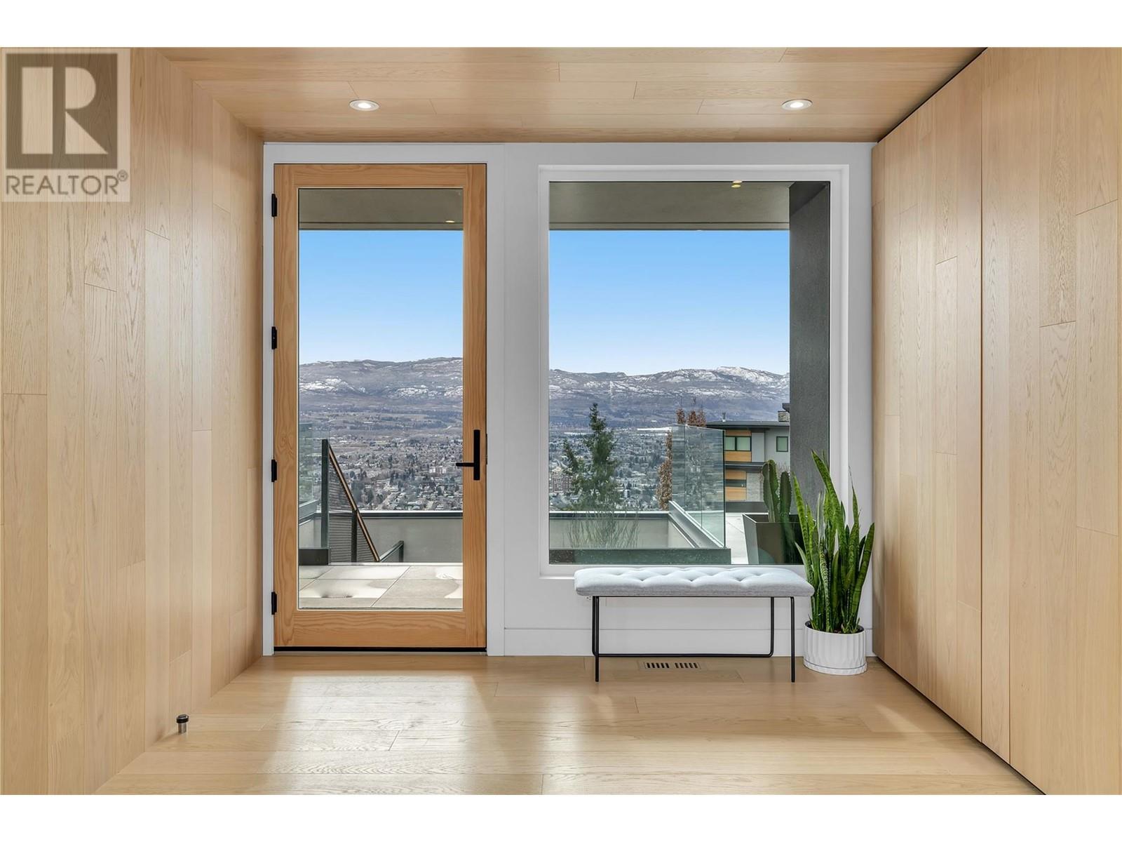  1190 Stoneypointe Court, Kelowna