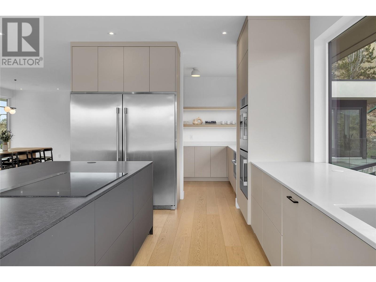  1190 Stoneypointe Court, Kelowna