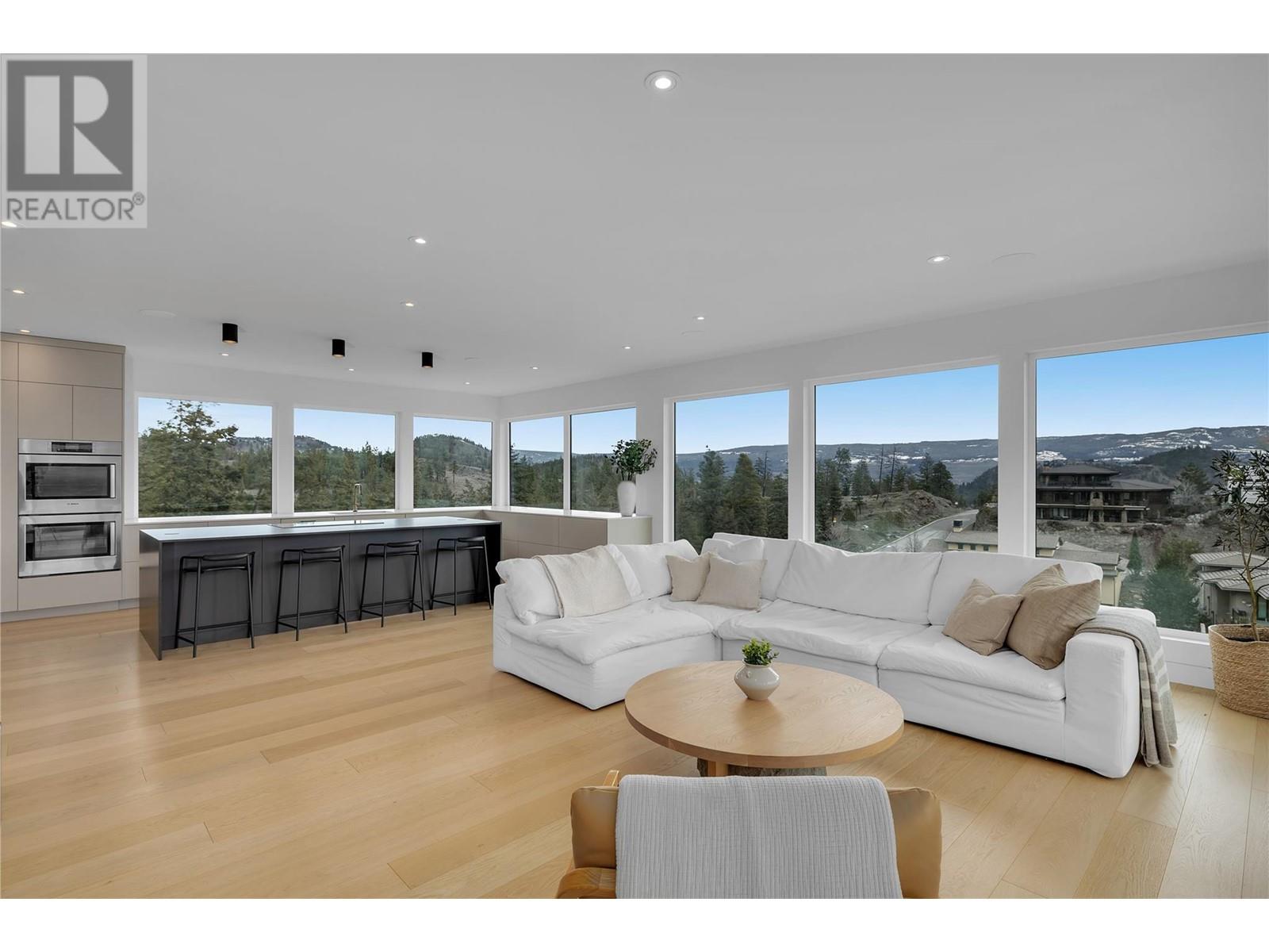  1190 Stoneypointe Court, Kelowna