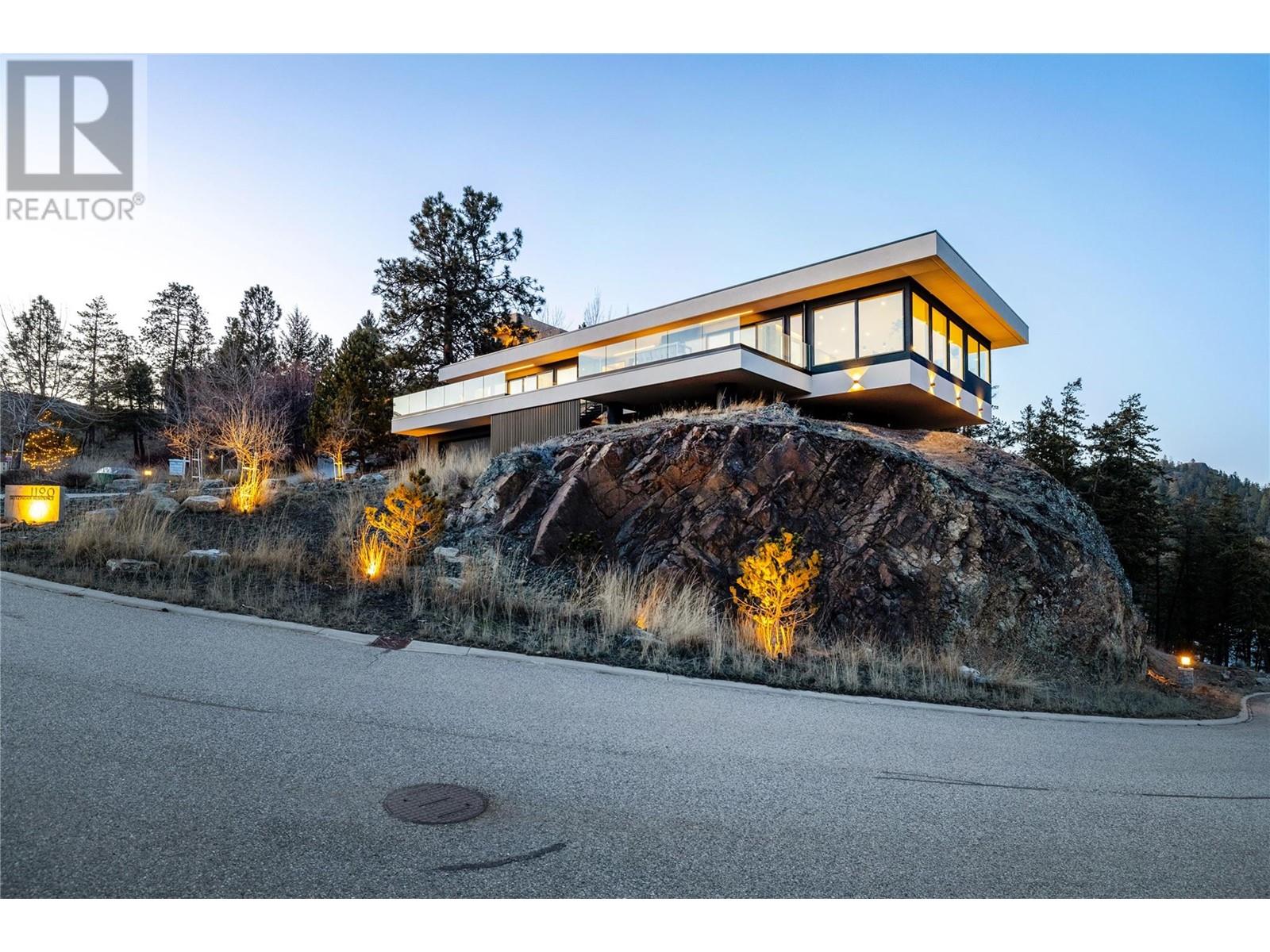  1190 Stoneypointe Court, Kelowna