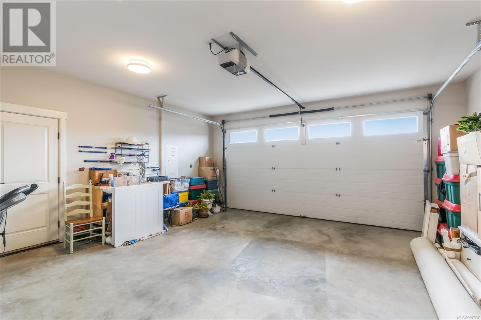 1000 Brookfield Cres, Parksville real estate listing 997597