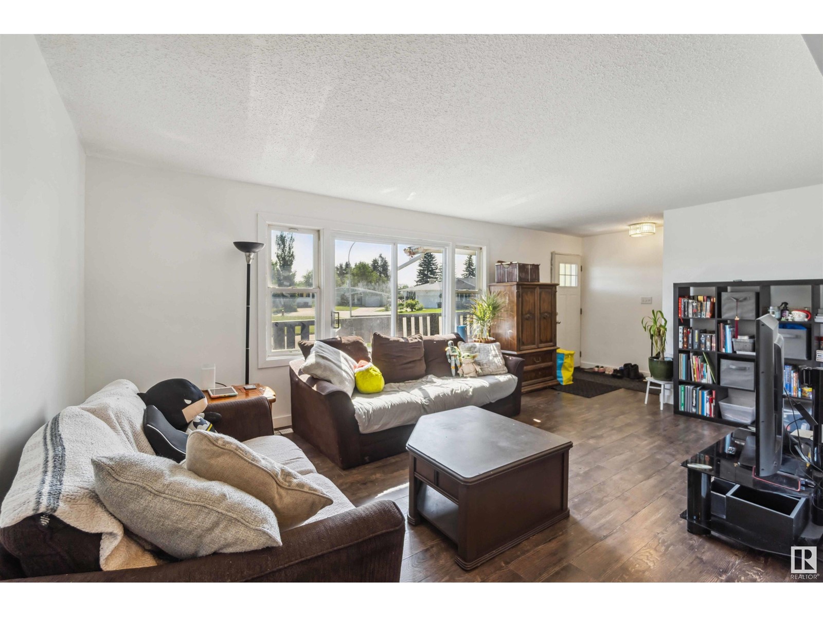 Photo 14 of 5116 59 St, Redwater AB