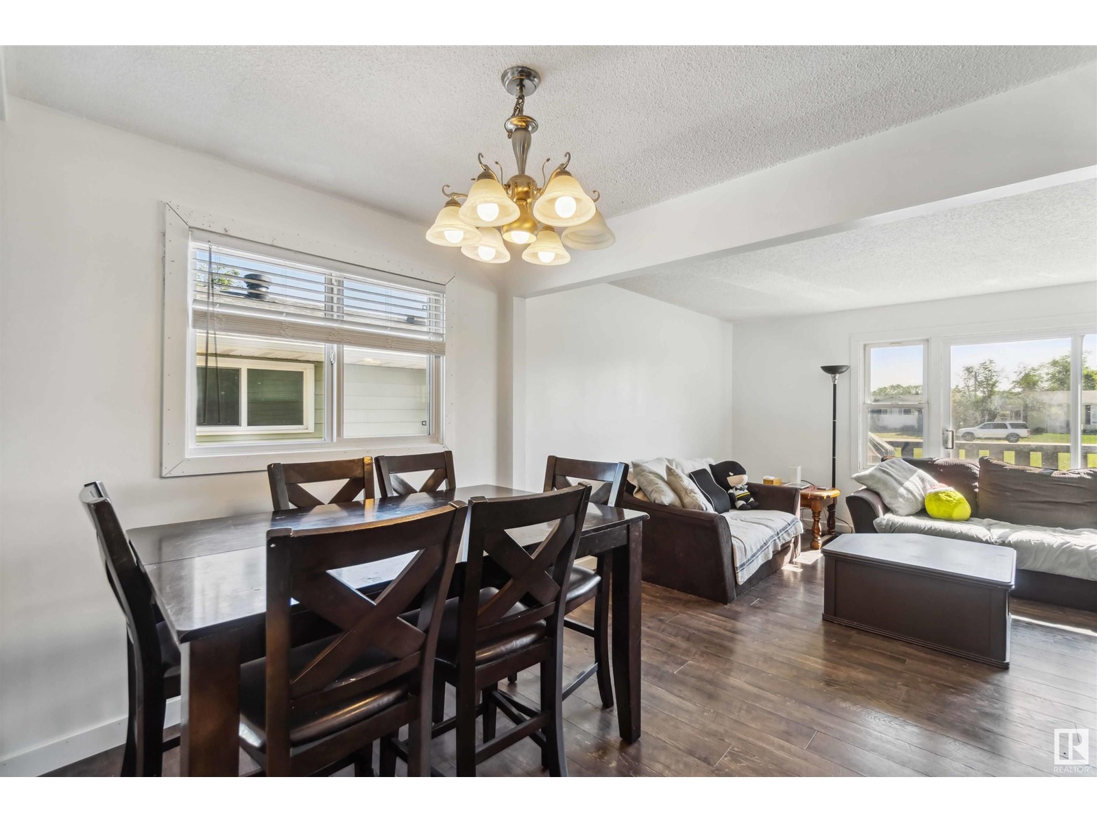 Photo 18 of 5116 59 St, Redwater AB