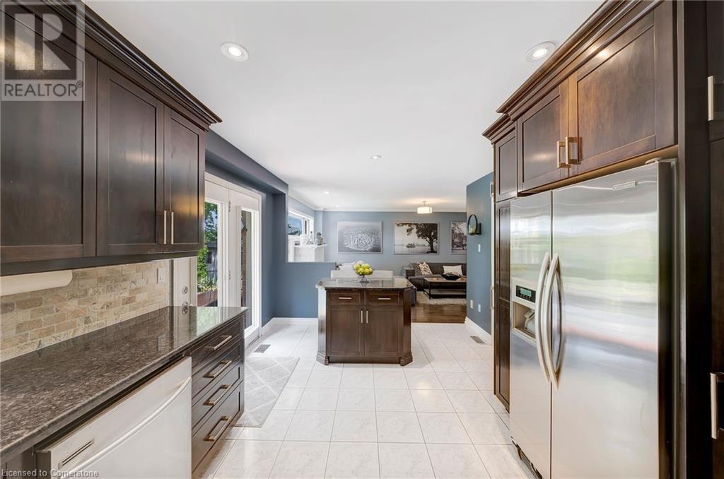 Photo 15 of 786 Upper Horning Road, Hamilton ON