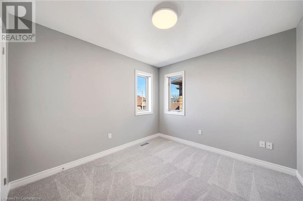 Photo 24 of 786 Upper Horning Road, Hamilton ON
