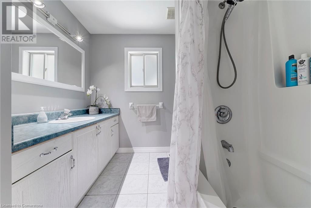 Photo 29 of 786 Upper Horning Road, Hamilton ON