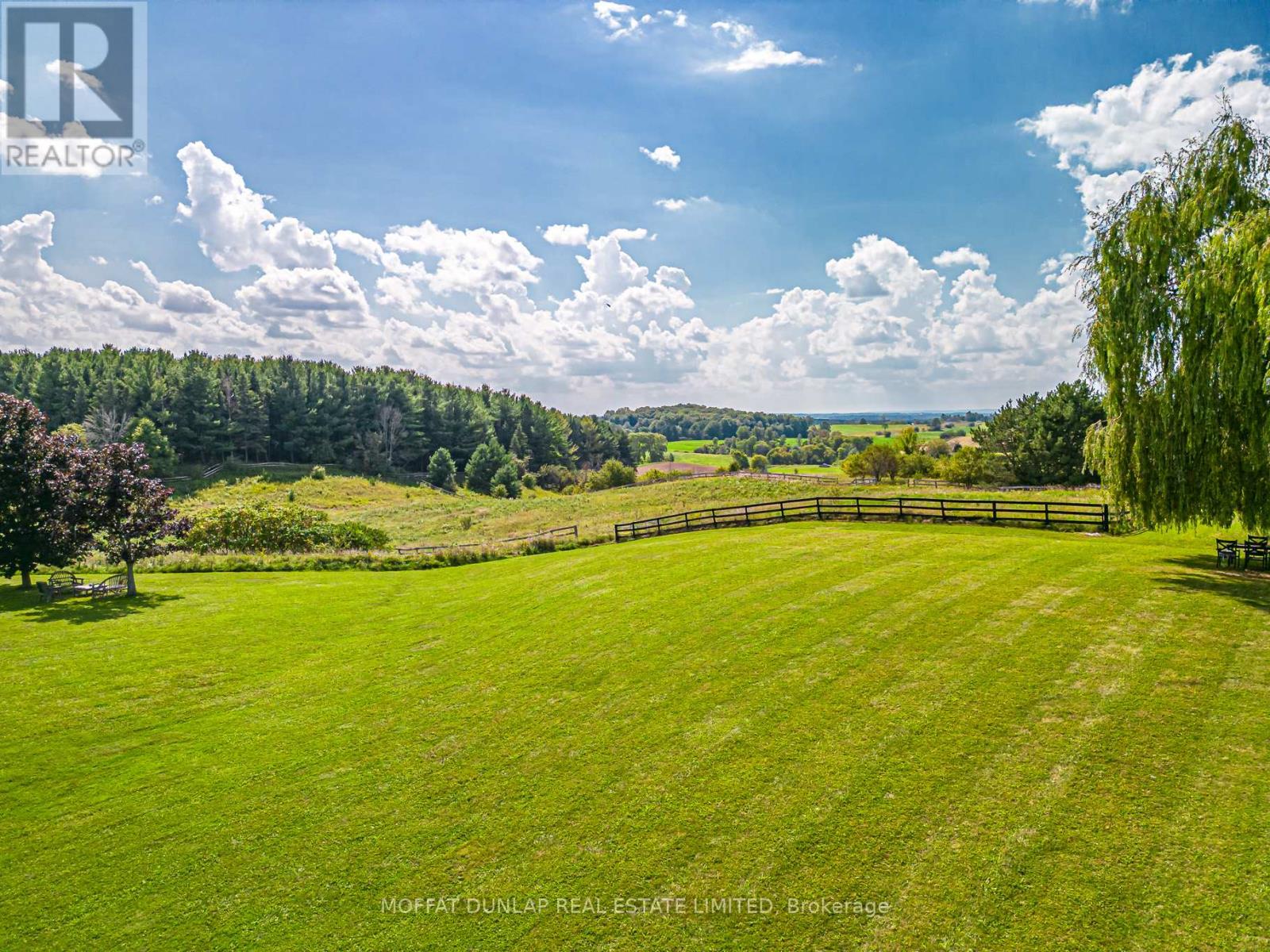 Photo 4 of 15600 11 Th Concession Road, King ON
