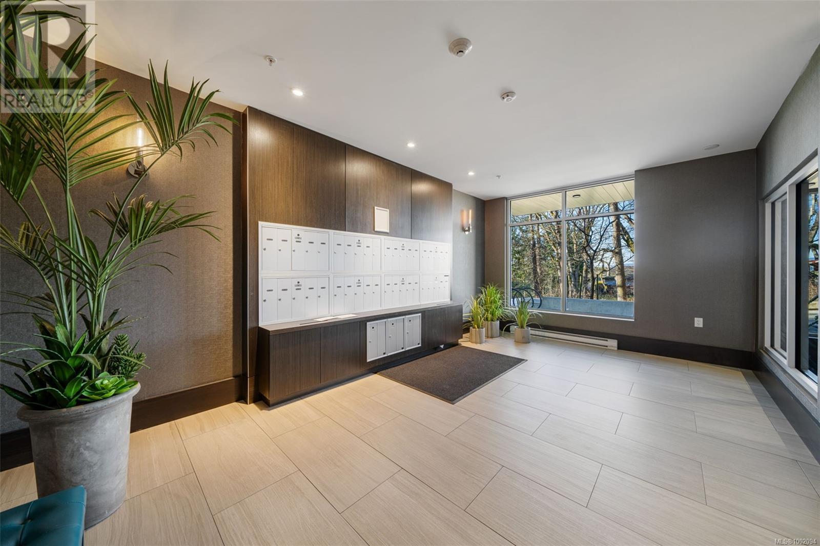 #805 4009 RAINBOW HILL LANE - Image 5