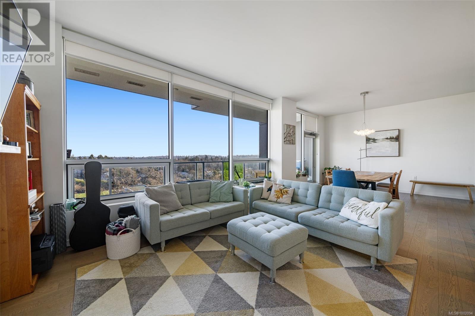#805 4009 RAINBOW HILL LANE - Image 12
