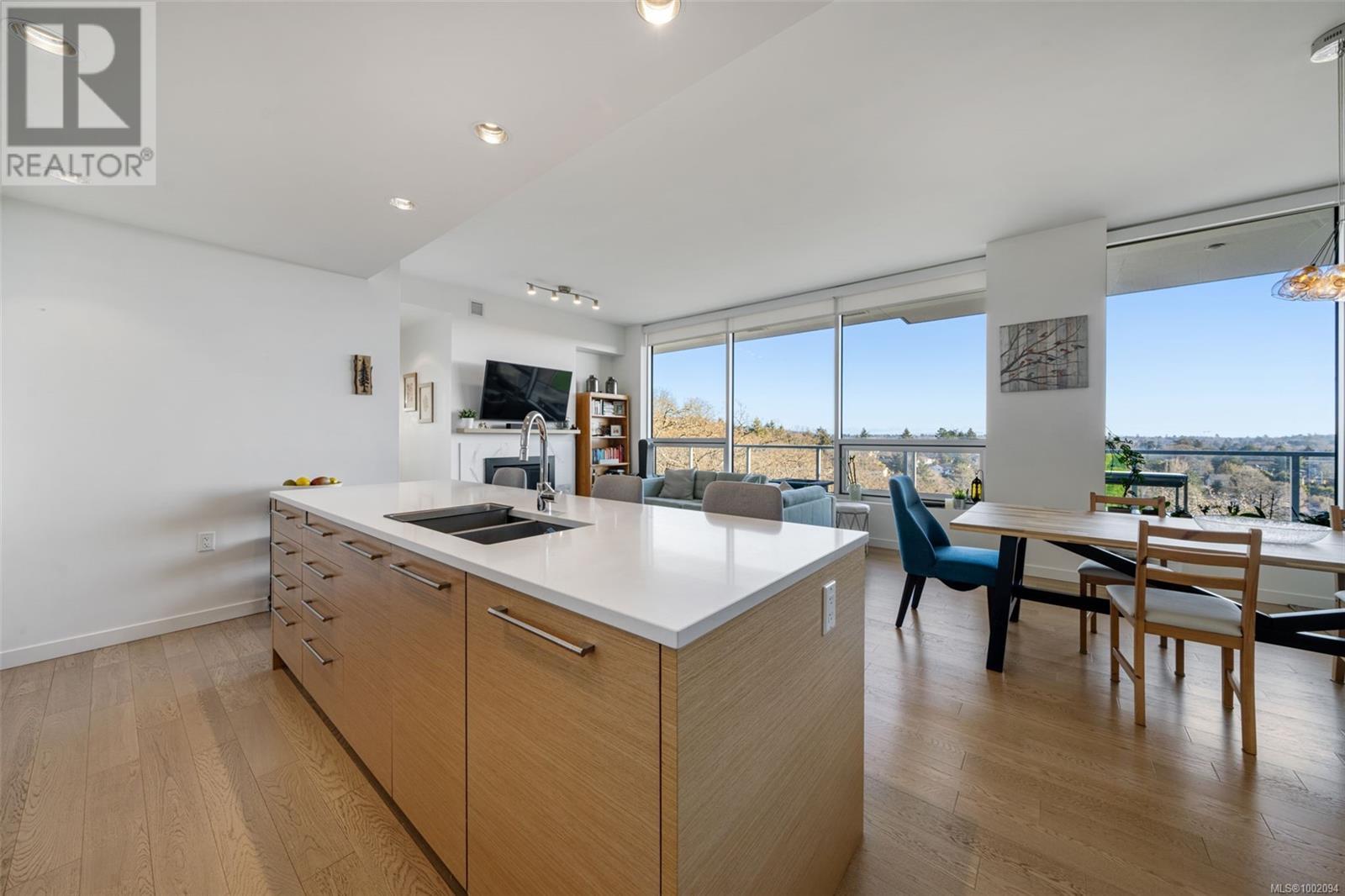 #805 4009 RAINBOW HILL LANE - Image 13