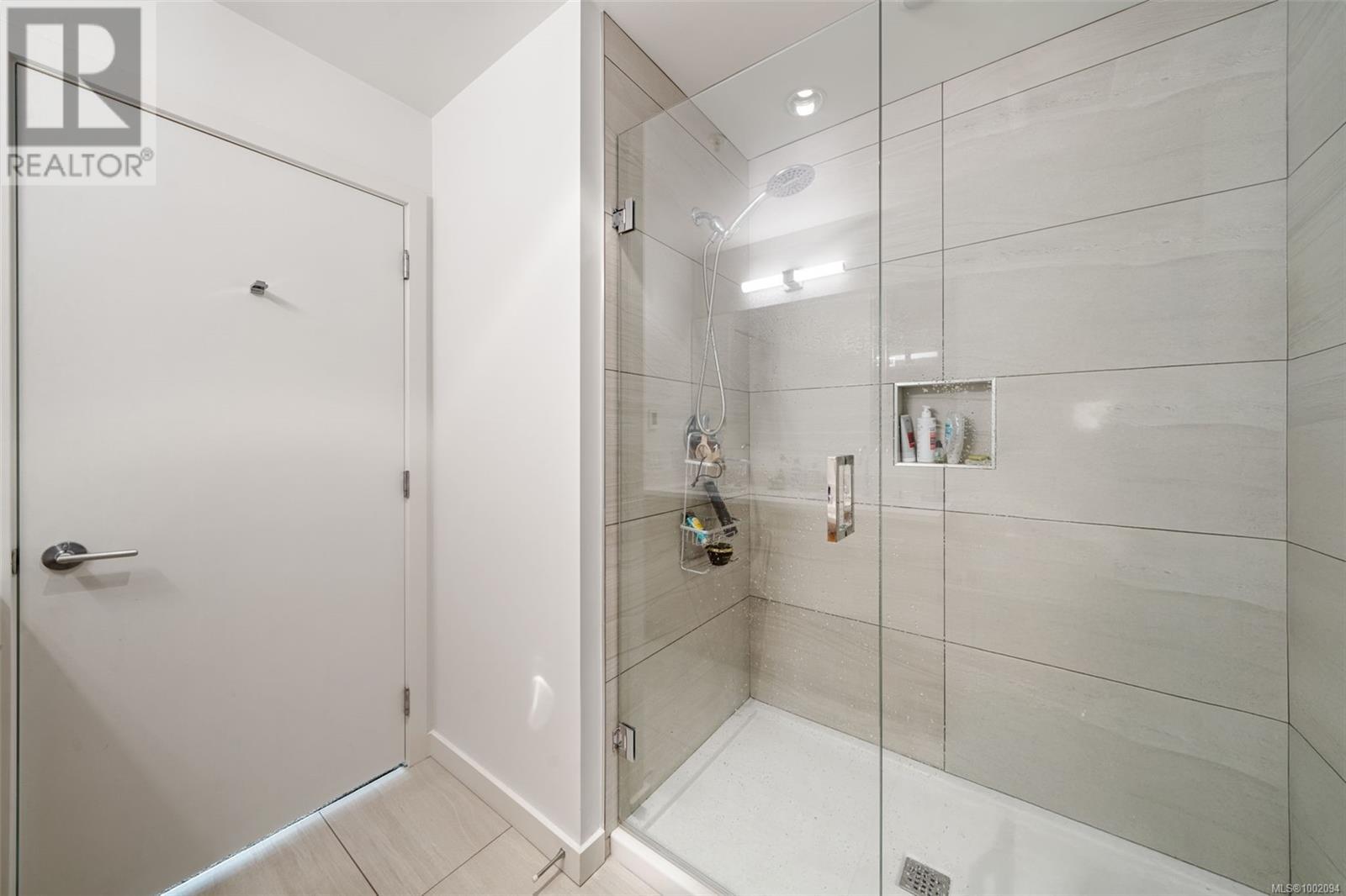 #805 4009 RAINBOW HILL LANE - Image 30