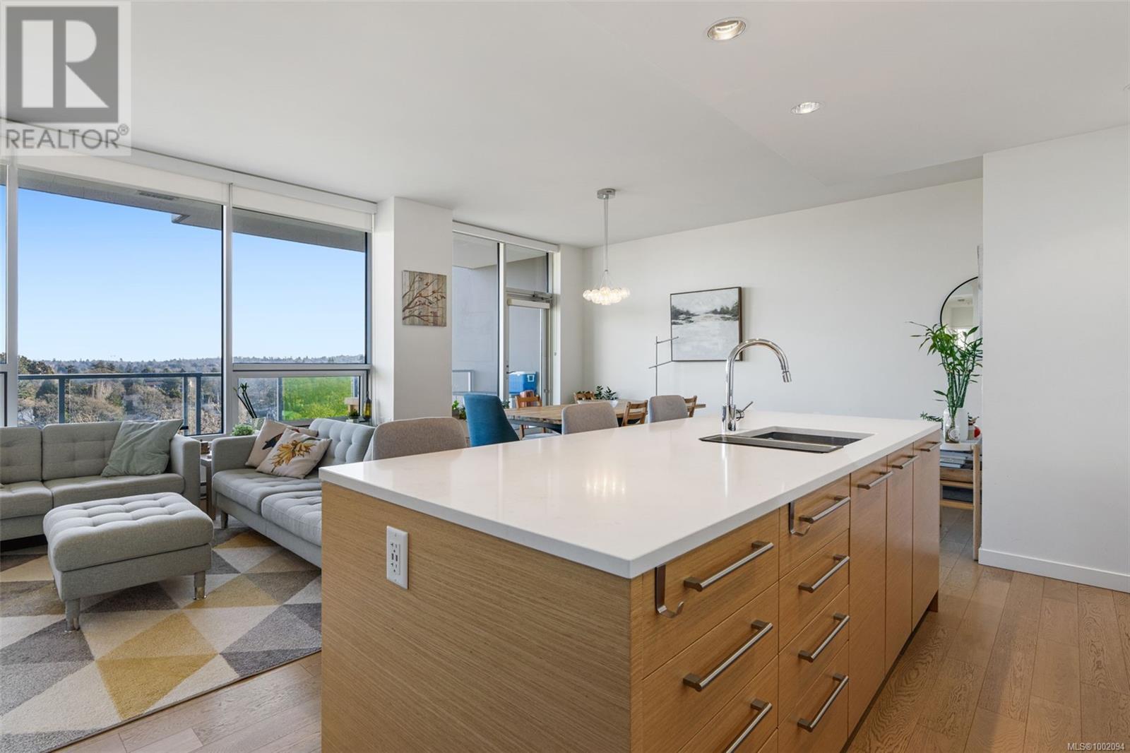 #805 4009 RAINBOW HILL LANE - Image 23