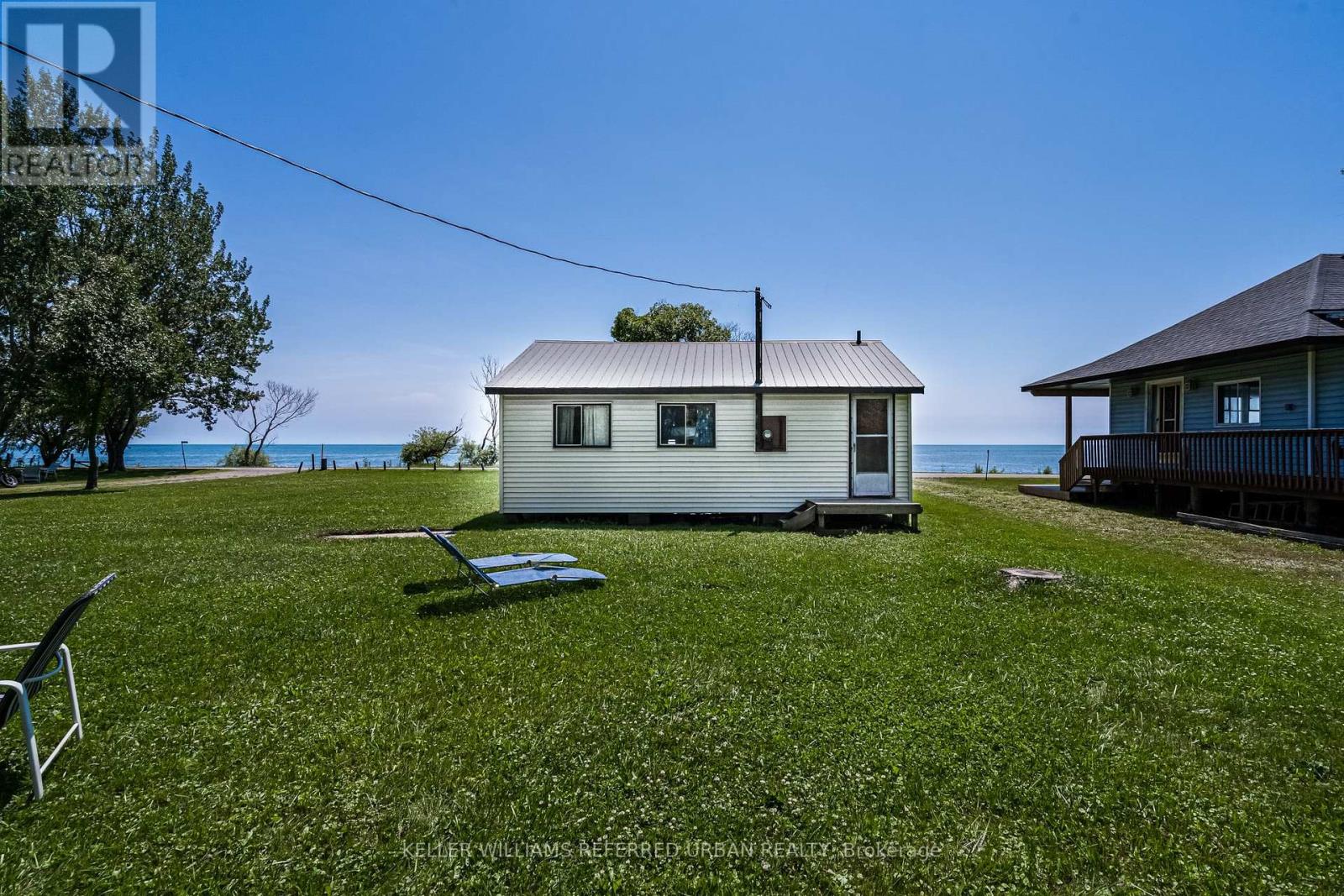 845 LAKESHORE ROAD - 10