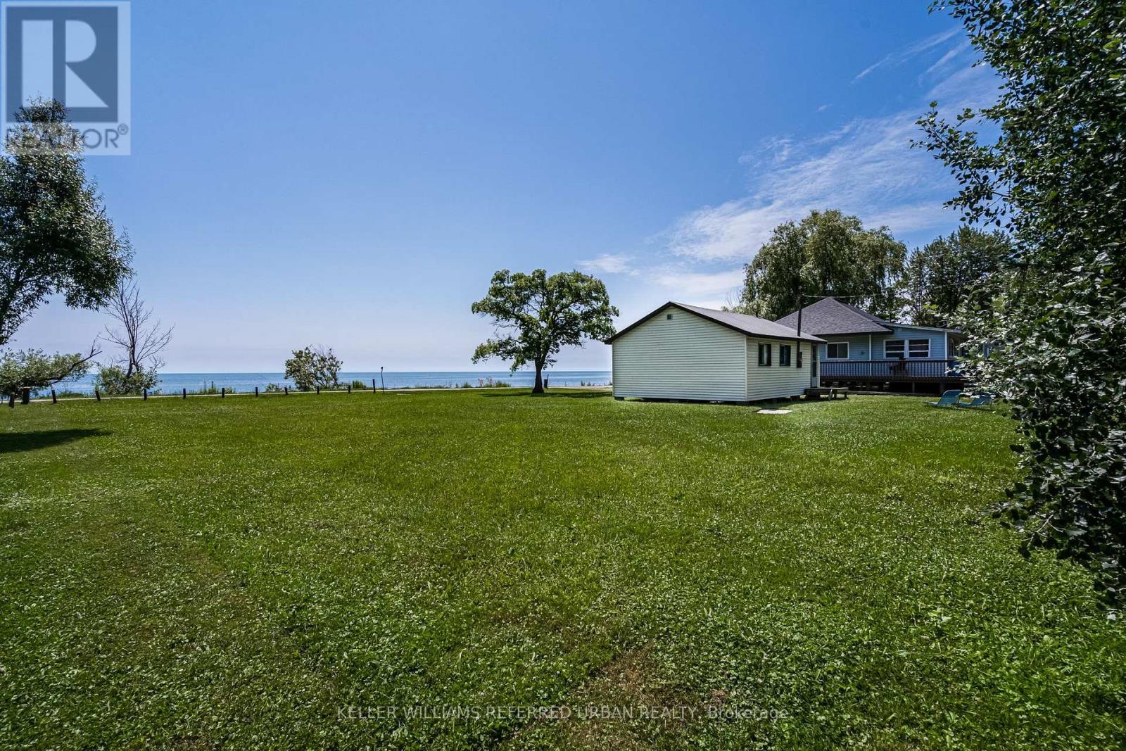 845 LAKESHORE ROAD - 11