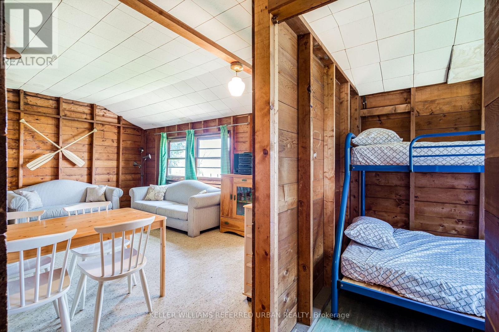 845 LAKESHORE ROAD - 15