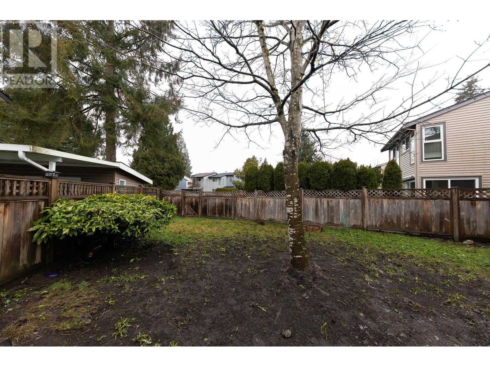 Photo 9 of 864 Pinebrook Place, Coquitlam BC