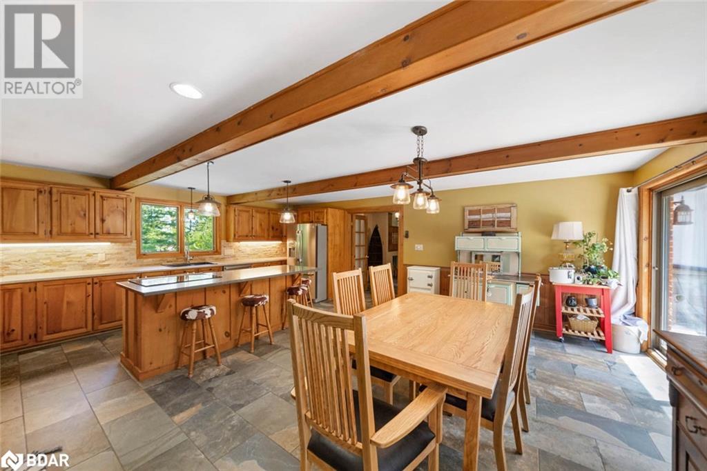 Photo 9 of 3923 Guest Road, Innisfil ON