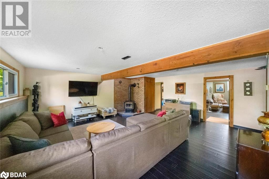 Photo 2 of 3923 Guest Road, Innisfil ON