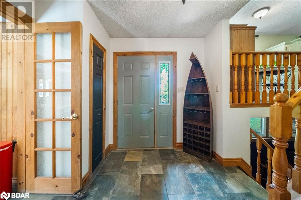 Photo 7 of 3923 Guest Road, Innisfil ON