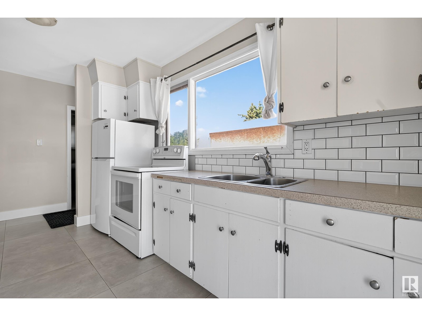 Single Family House for Sale in  &   ST NW Edmonton 