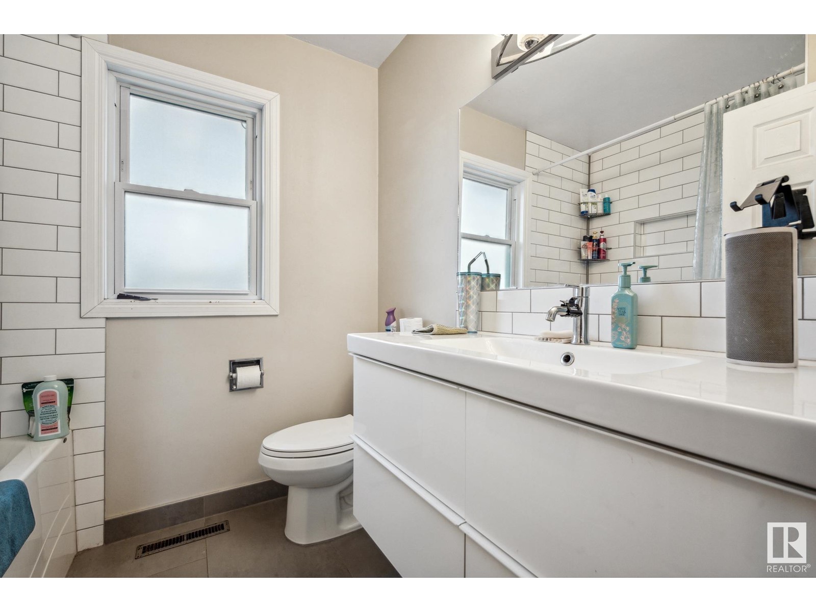 Single Family House for Sale in  &   ST NW Edmonton 