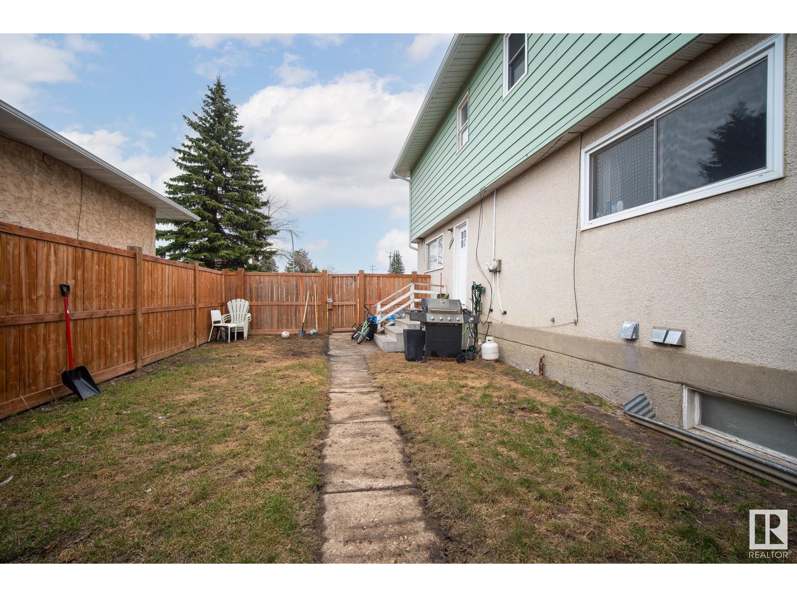 Single Family House for Sale in  &   ST NW Edmonton 