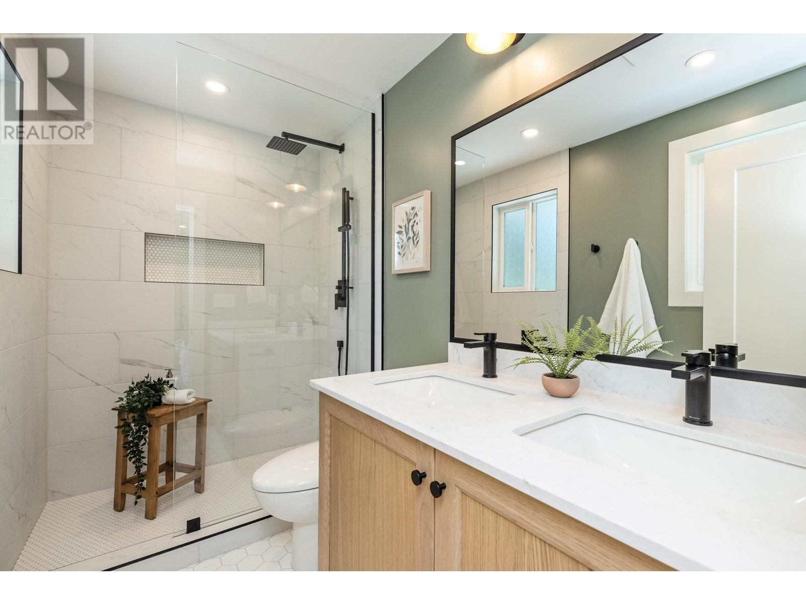 1503 CELESTE CRESCENT, Port Coquitlam real estate listing R3008350