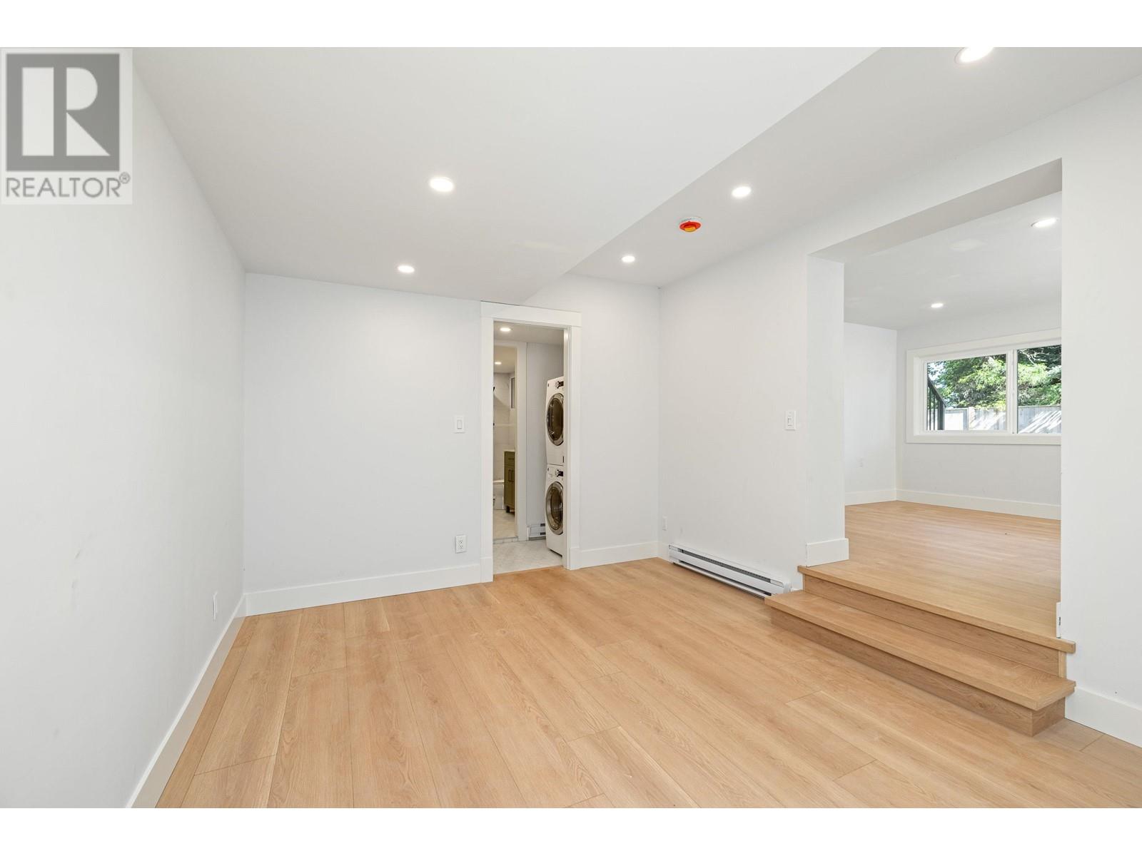 1503 CELESTE CRESCENT, Port Coquitlam real estate listing R3008350