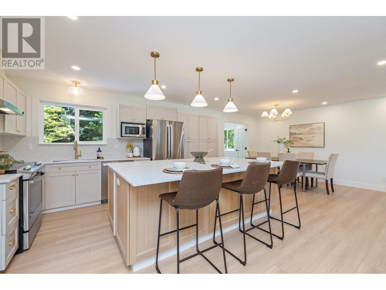 1503 CELESTE CRESCENT, Port Coquitlam real estate listing R3008350
