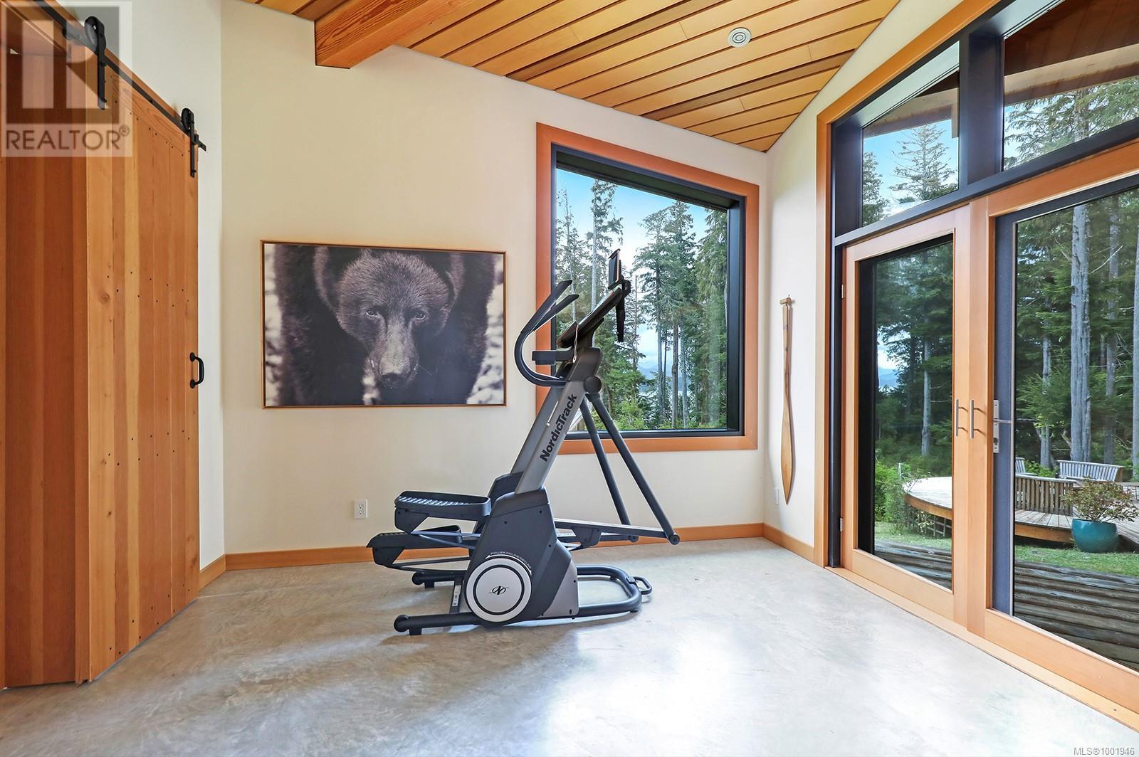 0 Neilson Island, Tofino