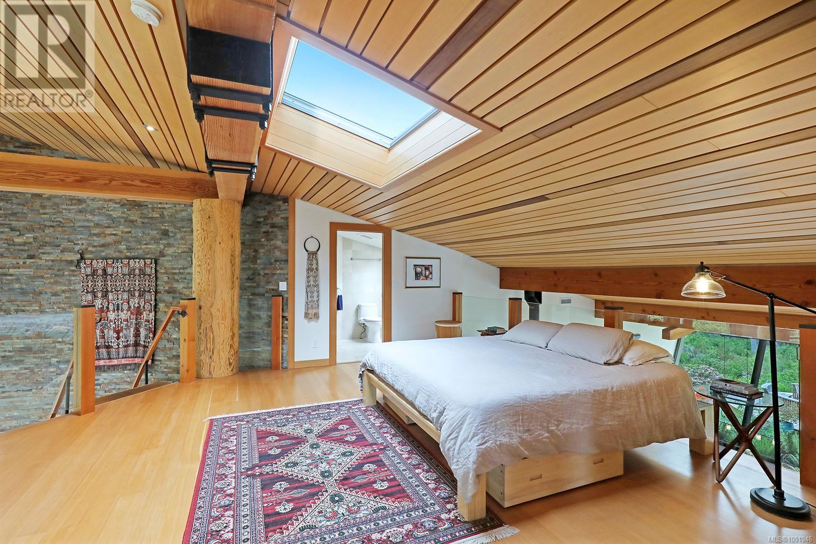 0 Neilson Island, Tofino