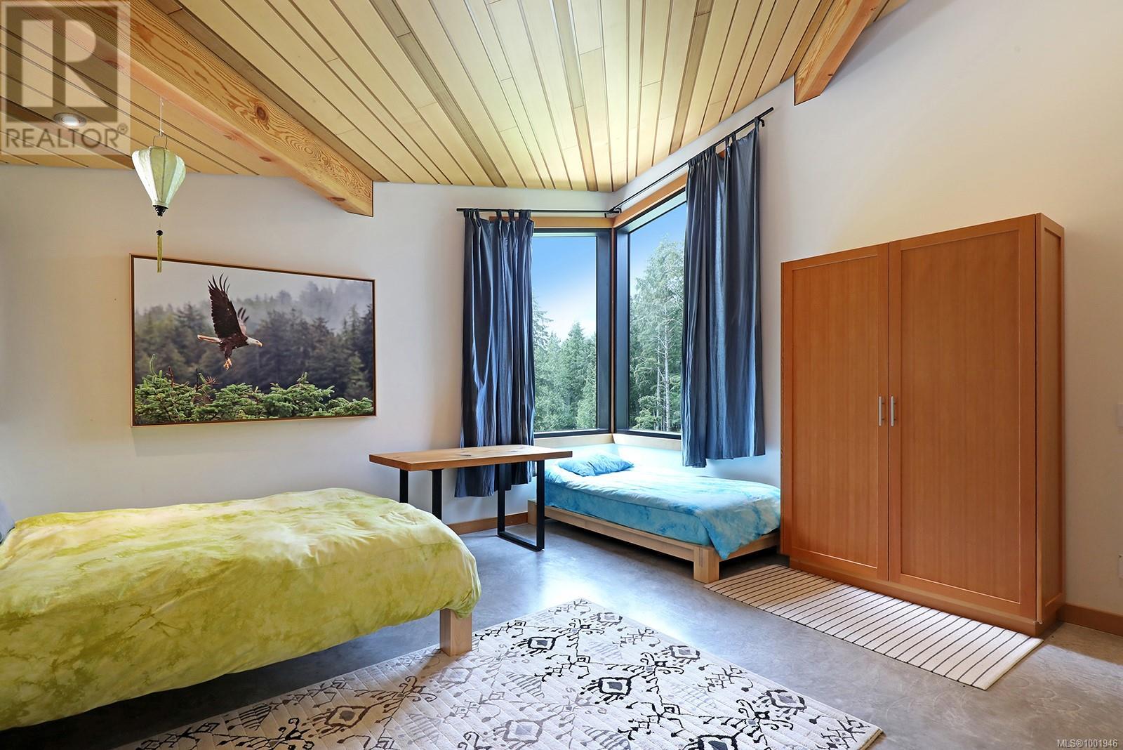 0 Neilson Island, Tofino