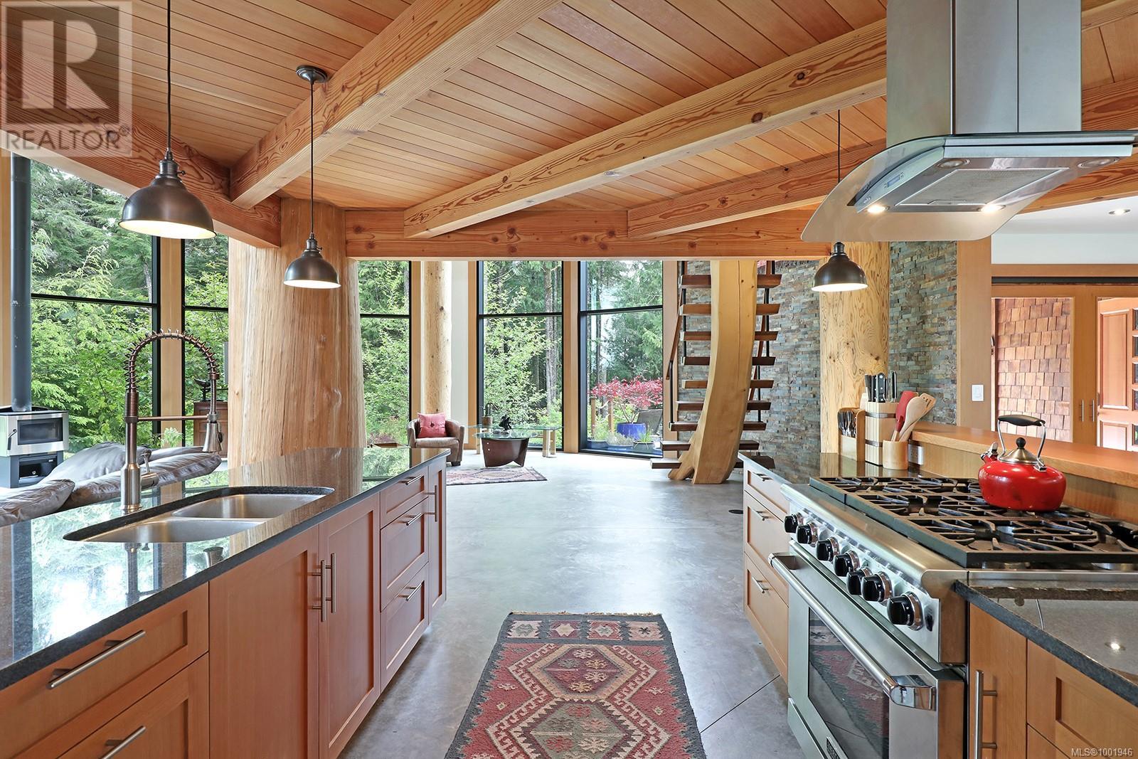 0 Neilson Island, Tofino