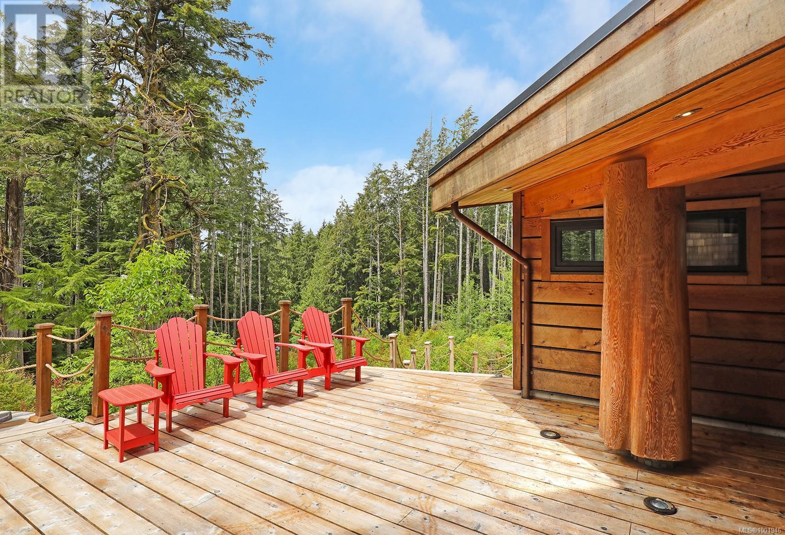 0 Neilson Island, Tofino