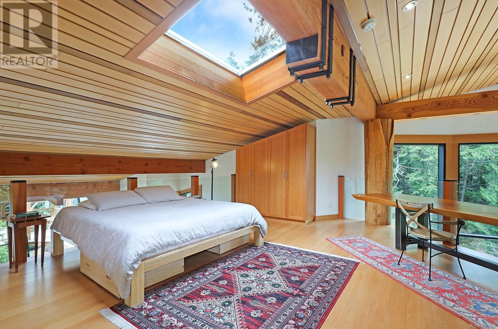 0 Neilson Island, Tofino