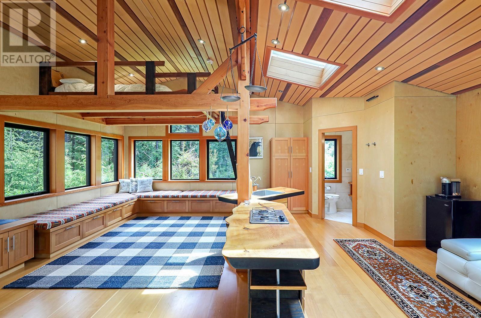 0 Neilson Island, Tofino