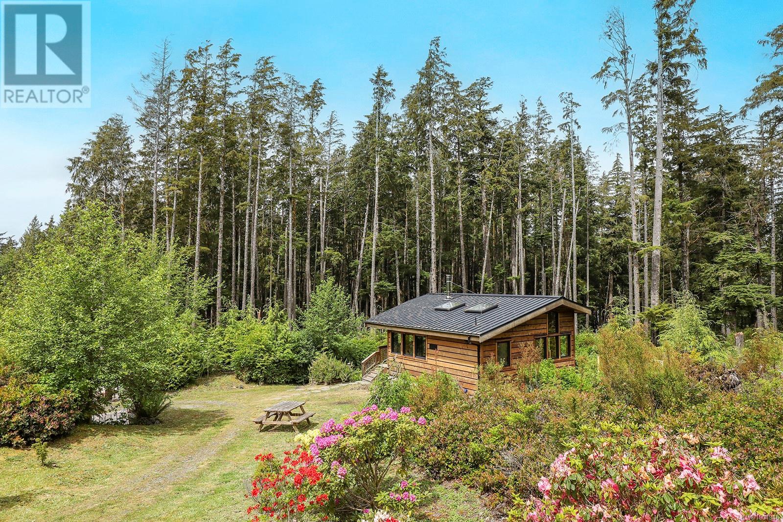 0 Neilson Island, Tofino