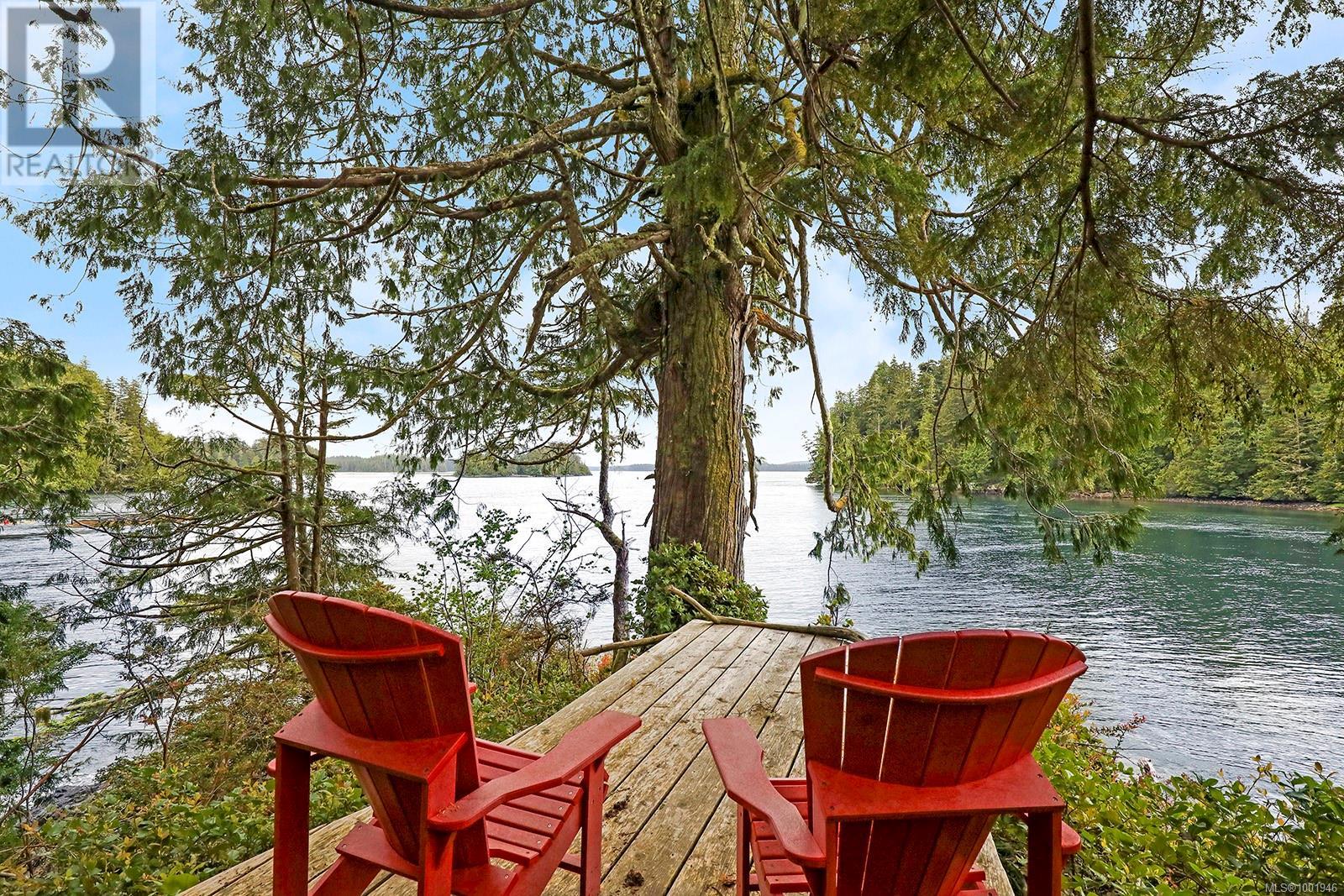 0 Neilson Island, Tofino