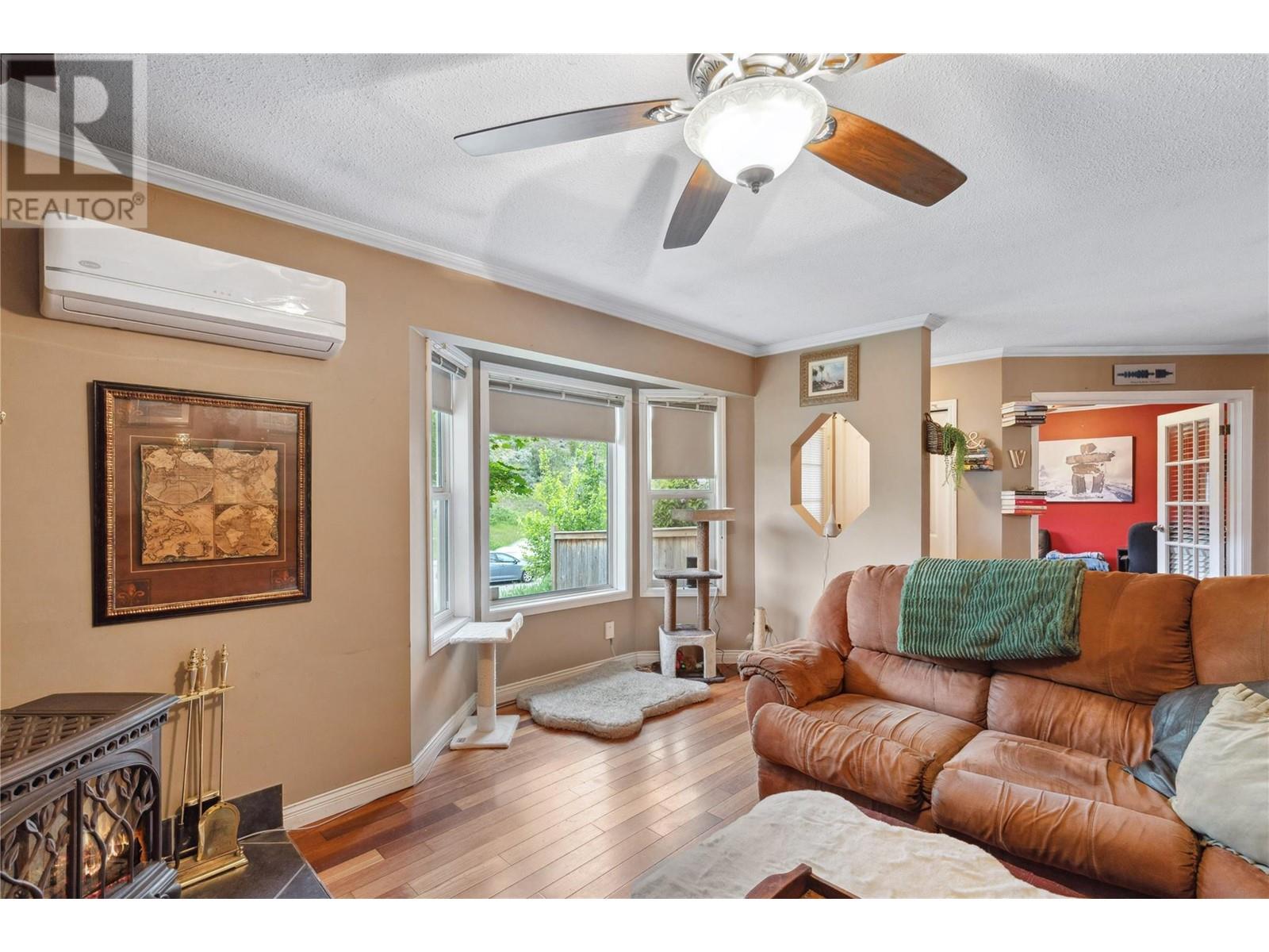 Photo 6 of 3404 Alexis Park Drive, Vernon BC