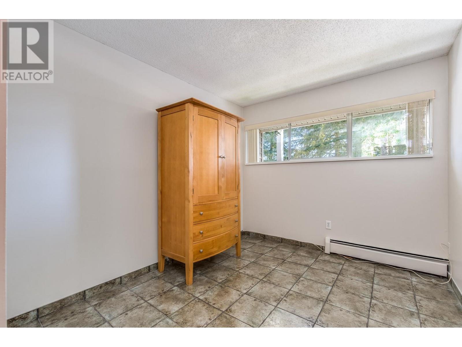 Photo 20 of 302 932 Robinson Street, Coquitlam BC