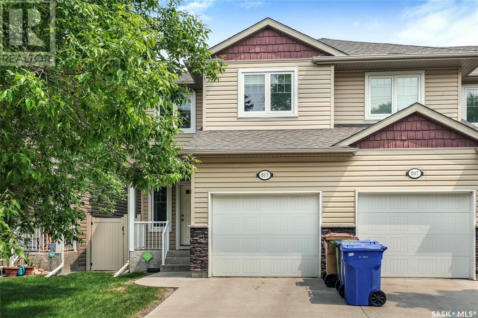 Single Family House 2 Level for Sale in  Connaught STREET Regina 
