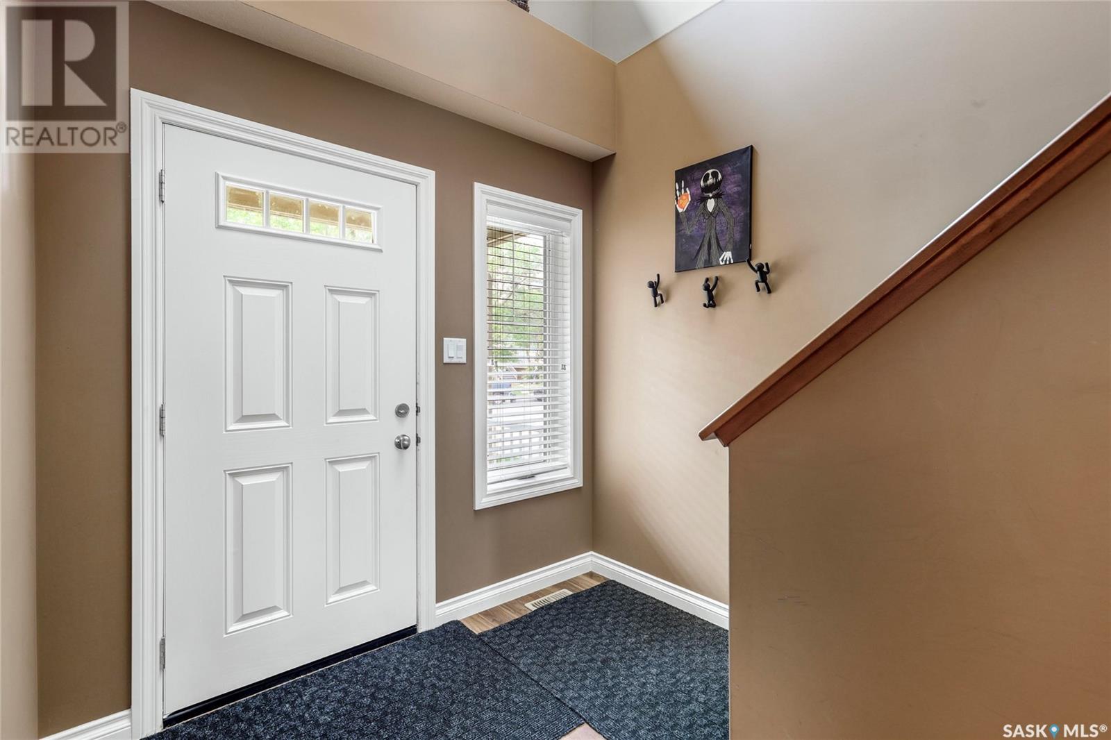 Single Family House 2 Level for Sale in  Connaught STREET Regina 