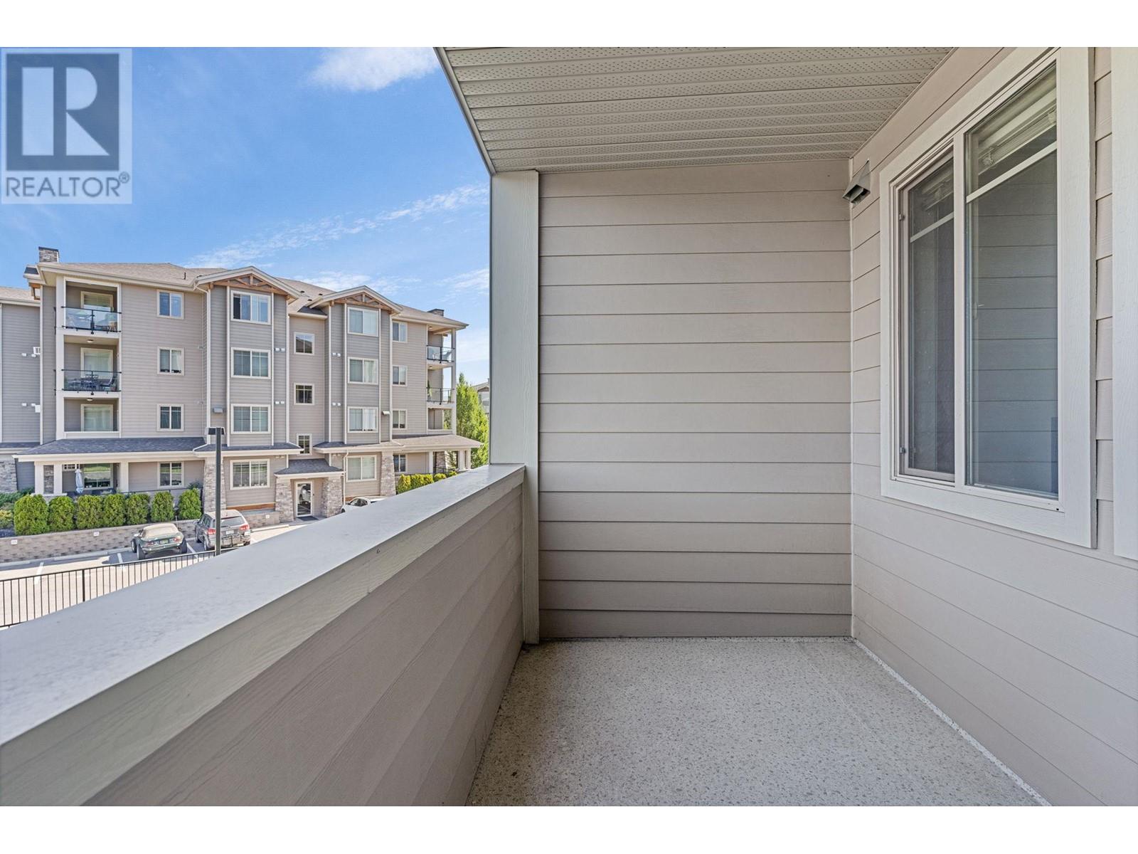 210 3731 Casorso Road, Kelowna