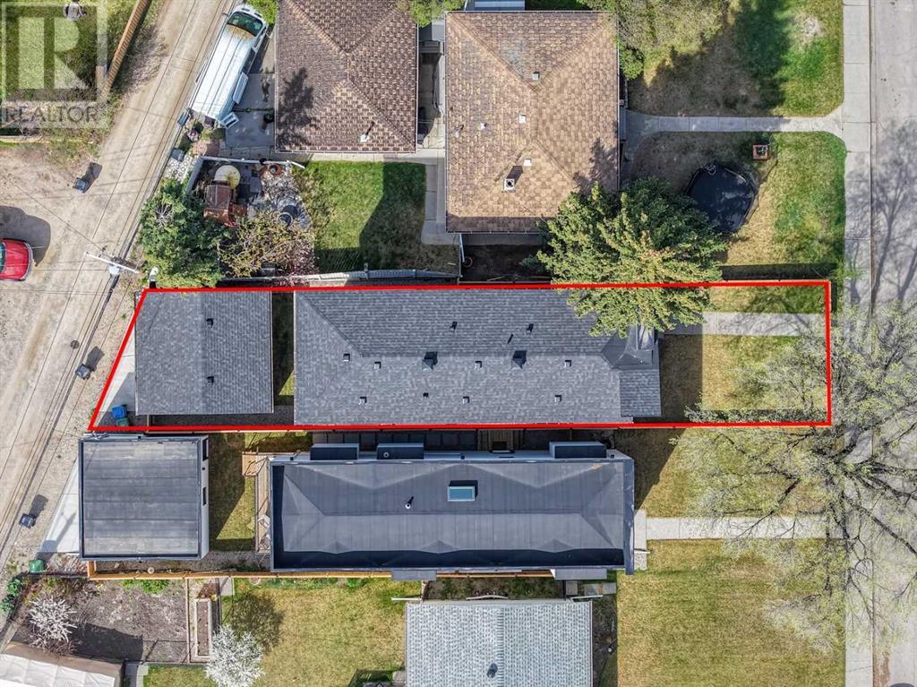 Single Family House for Sale in   Avenue NW Parkdale Calgary 