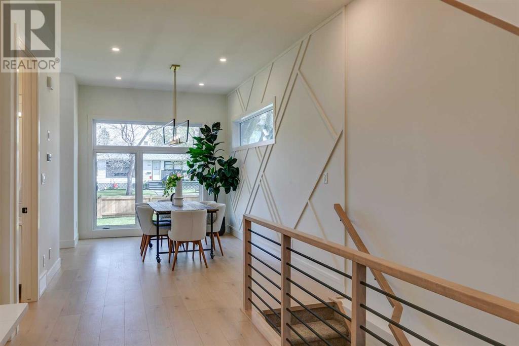 Single Family House for Sale in   Avenue NW Parkdale Calgary 