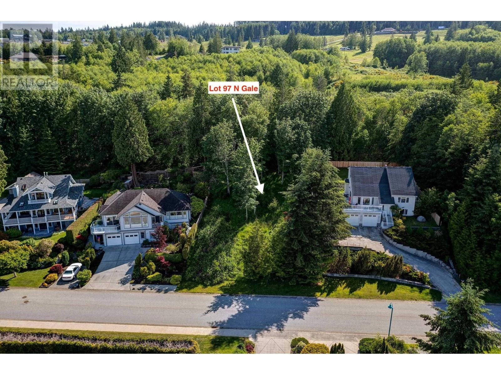 6569 N GALE AVENUE, Sechelt