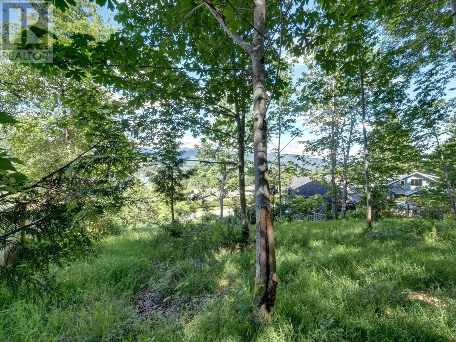 6569 N GALE AVENUE, Sechelt