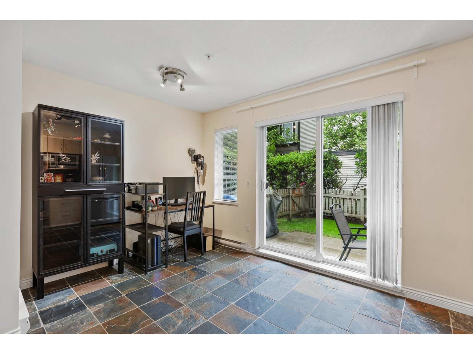 Photo 9 of 86 6747 203 Street, Langley BC