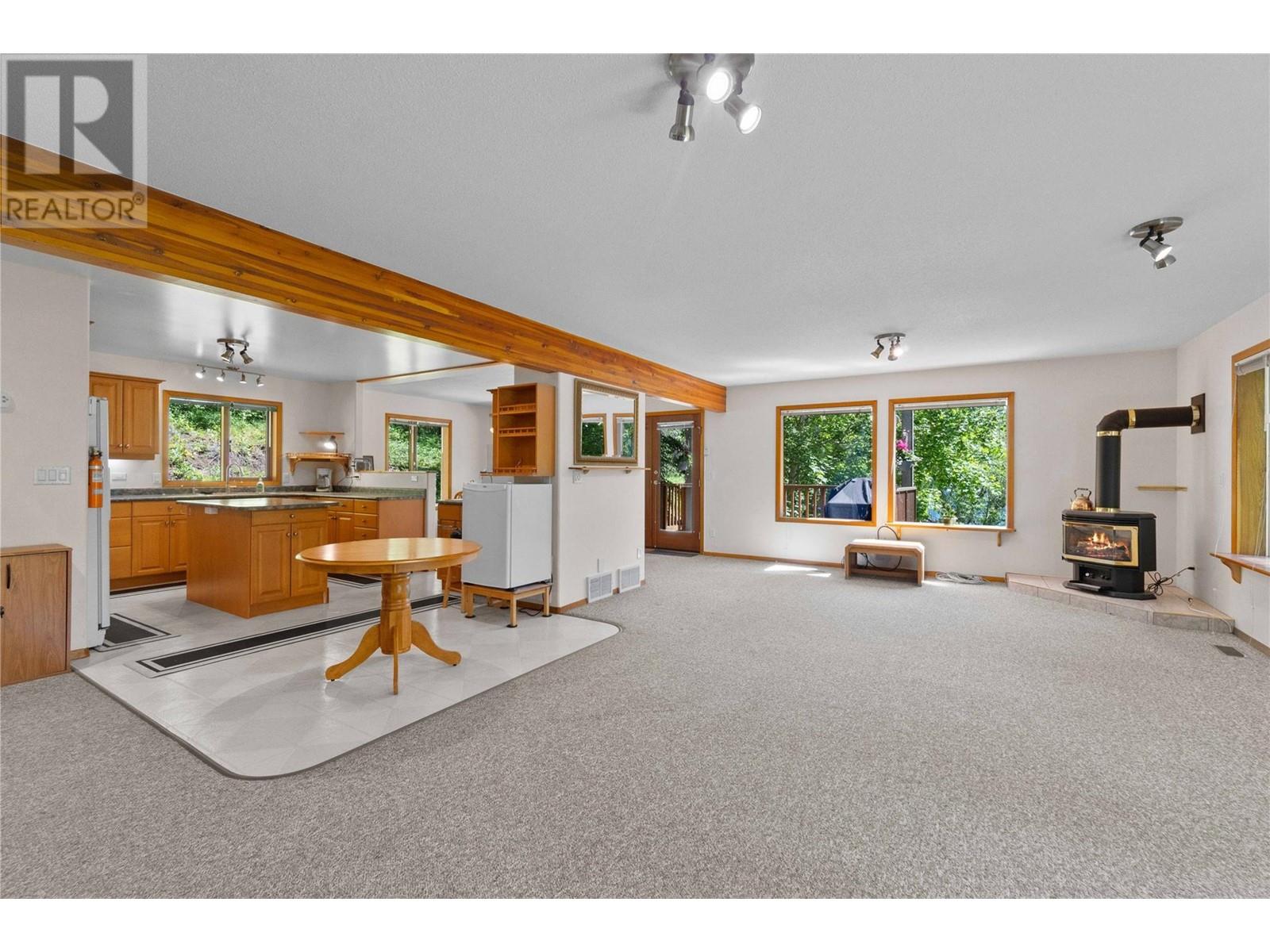  769 & 771 Gardom Lake Road, Enderby